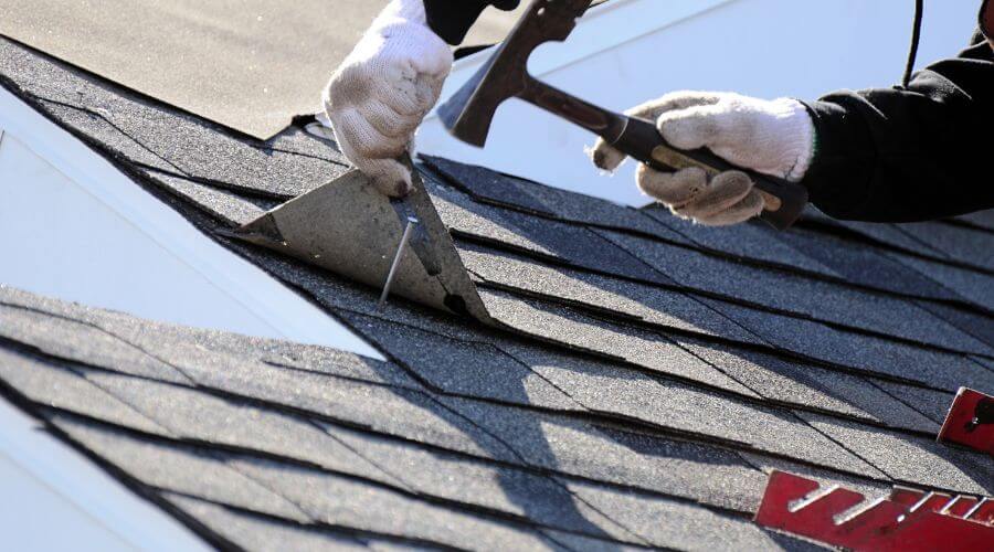 Professional residential roofers in Smithville, WV